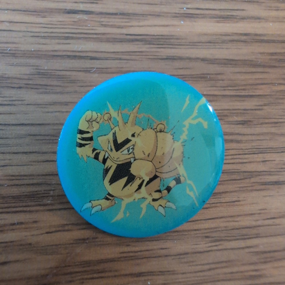 Vintage Nintendo Pokemon Electabuzz Pin Blue Electric Type Retro 90s Badge 1"